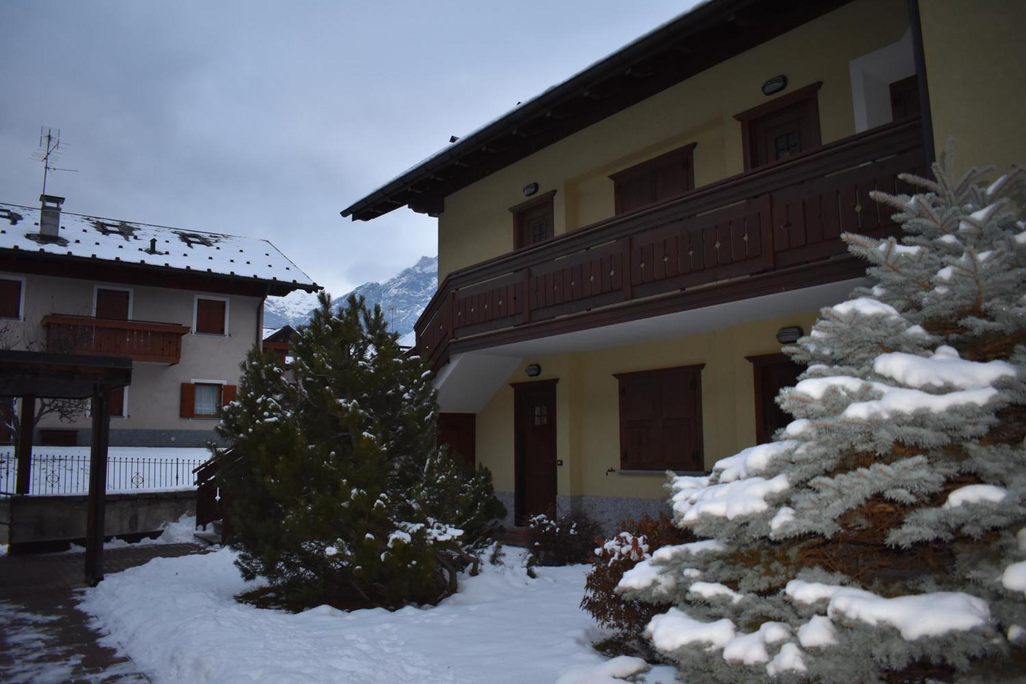 Appartamento In Residence Santa Lucia Bormio Exterior foto